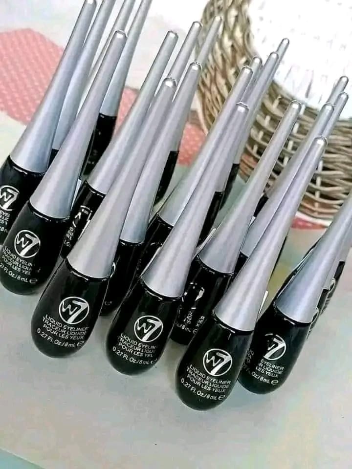Best-W7-Liquid-Eyeliner-Pot-8ml-–-নিখুঁত-এবং-দীর্ঘস্থায়ী-চোখের-মেকআপের-জন্য-1.jpg