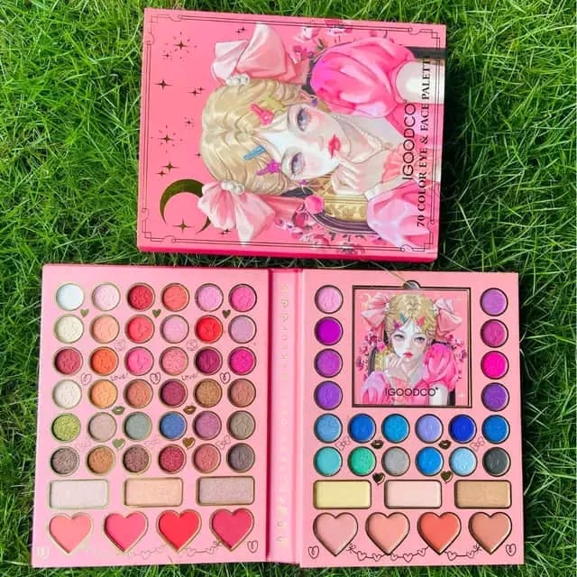 Gorgeous-IGOODCO-70-Colors-Cute-Book-Palette-–-স্টাইলিশ-ডিজাইন-ও-অসাধারণ-শেডে-আইশ্যাডো-প্যালেট.jpg